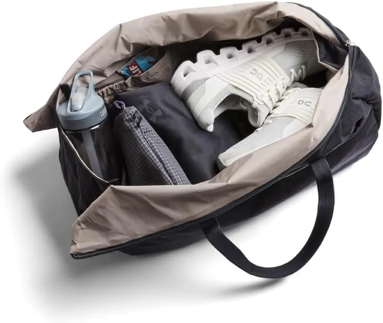 Bellroy Lite Duffel (lightweight technical duffel bag) - Black