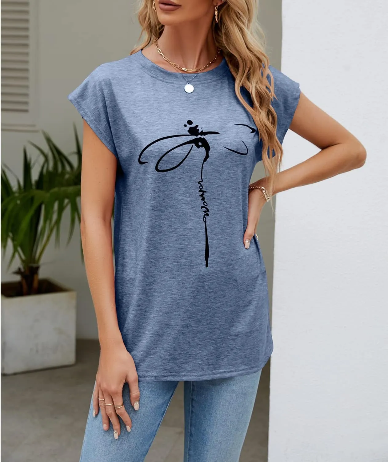Women's Graphic Tees Casual Summer Funny Dragonfly Printed Short Sleeve Cute T Shirts Tops