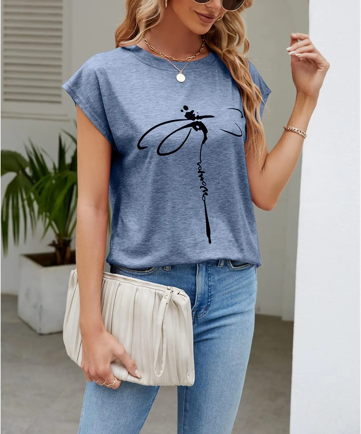 Women's Graphic Tees Casual Summer Funny Dragonfly Printed Short Sleeve Cute T Shirts Tops