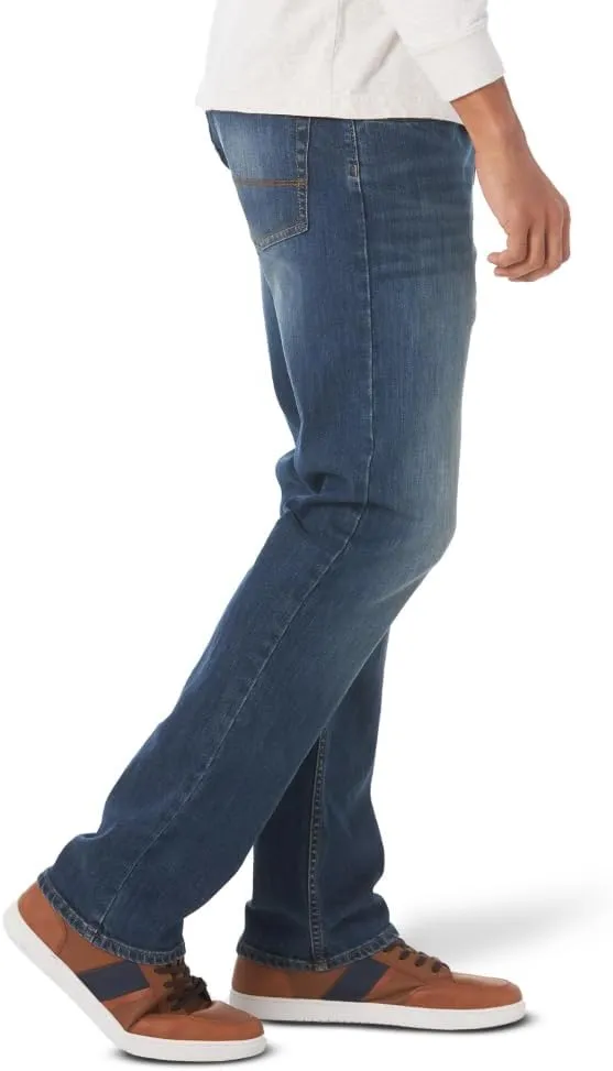 Wrangler Authentics Men's Slim Fit Straight Leg Jean