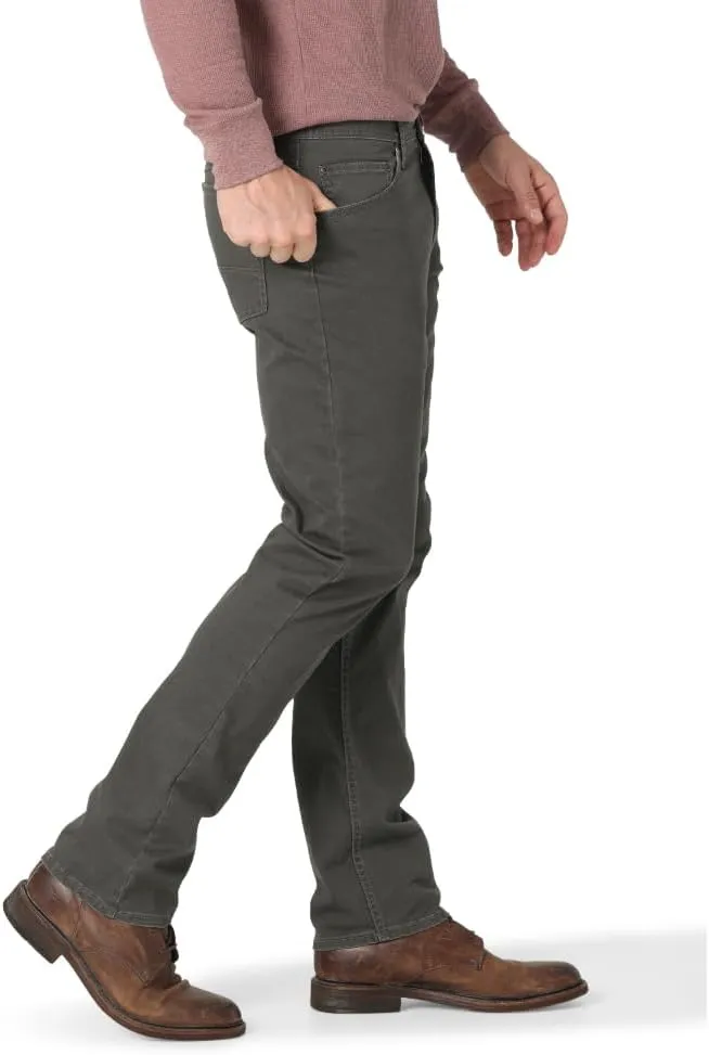 Wrangler Authentics Men's Slim Fit Straight Leg Jean